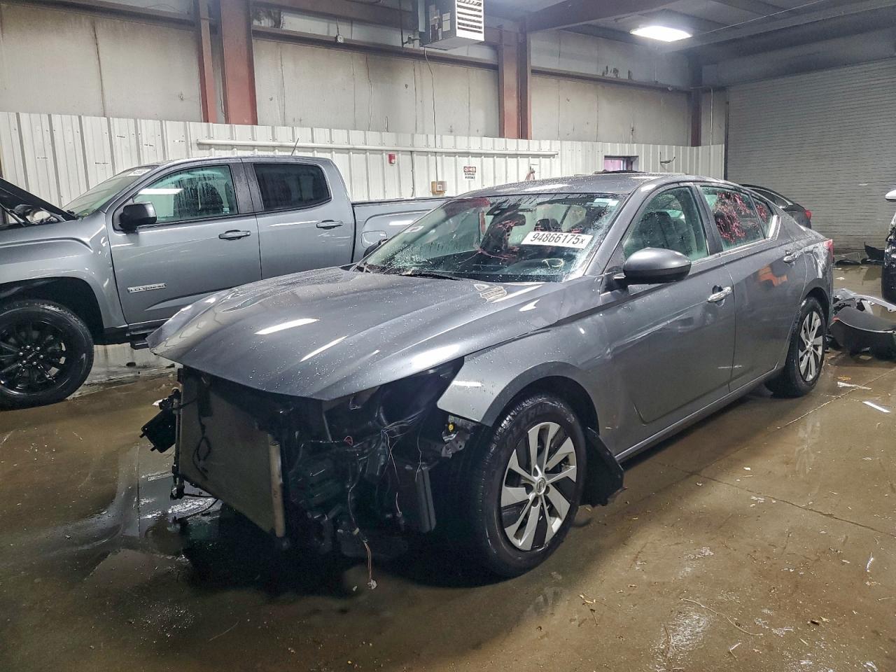 2022 NISSAN ALTIMA