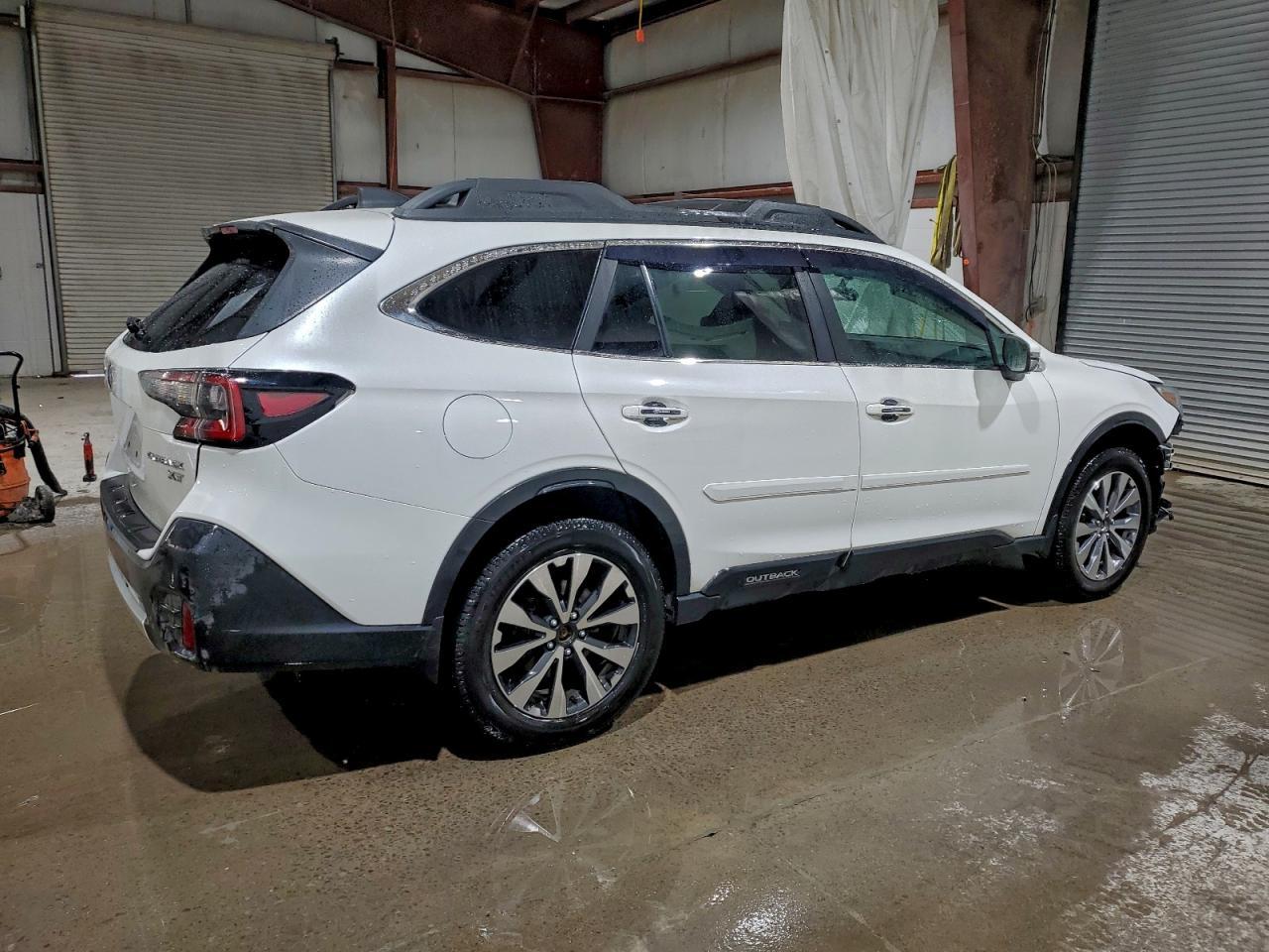 2022 SUBARU Outback