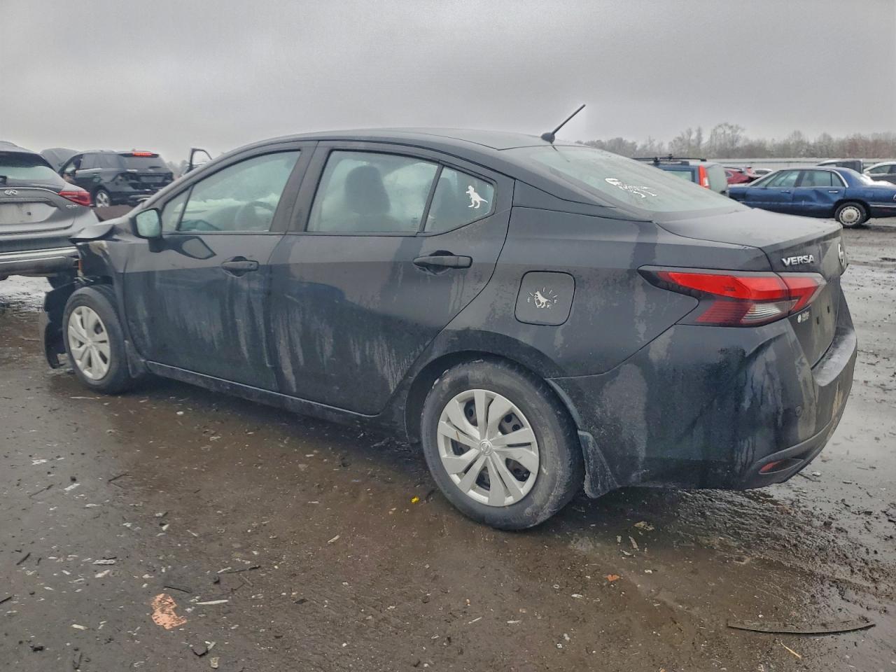 2020 NISSAN VERSA