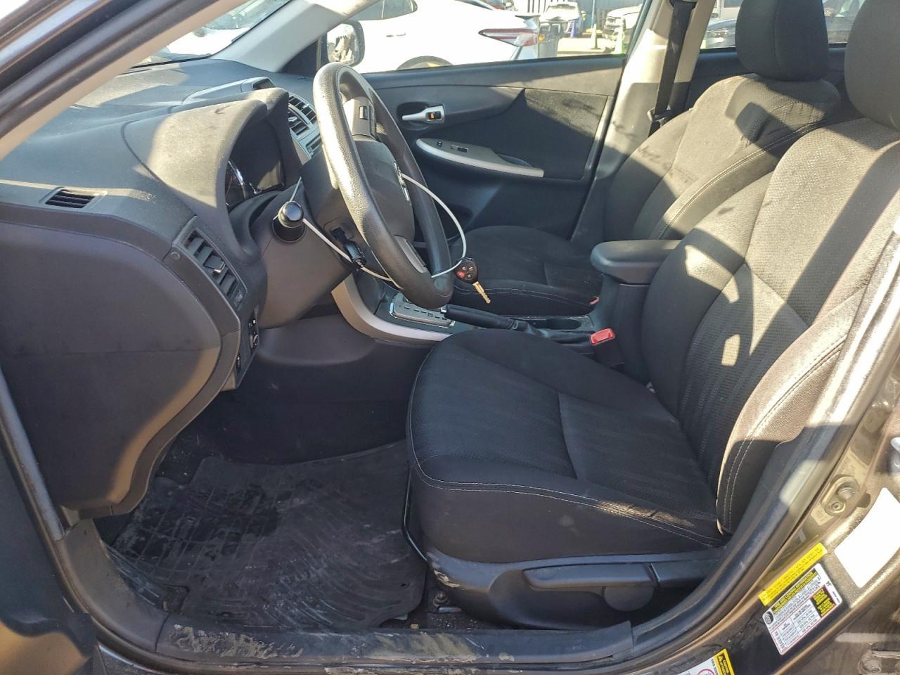 2013 TOYOTA COROLLA