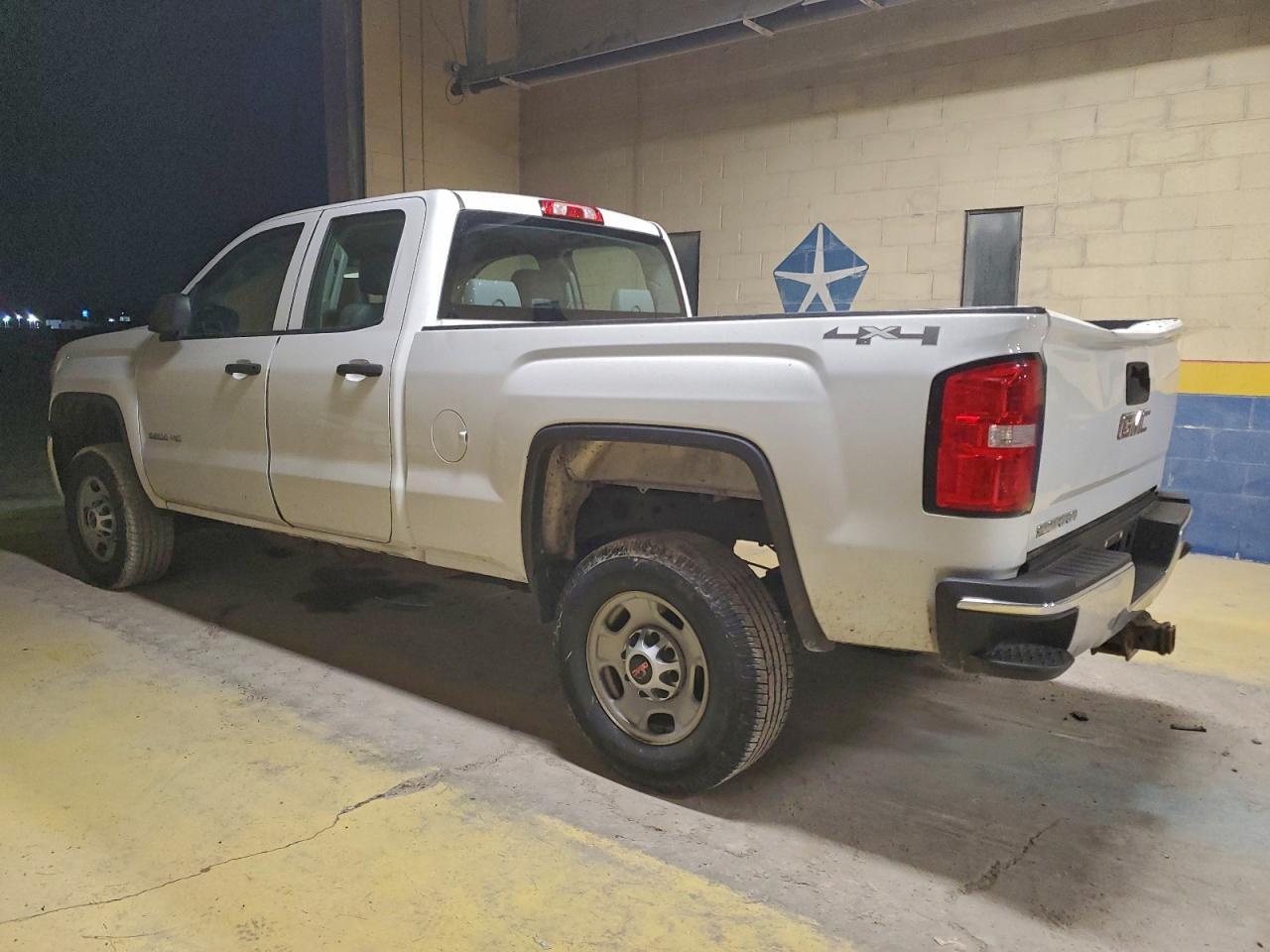 2015 GMC Sierra