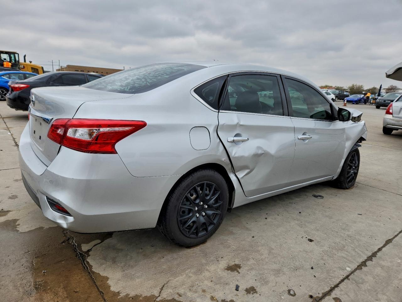 2016 NISSAN SENTRA