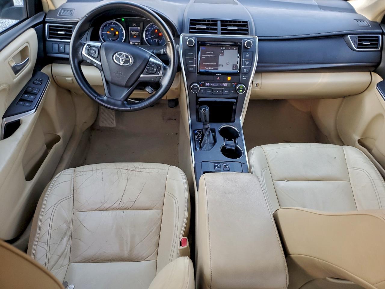 2016 TOYOTA CAMRY