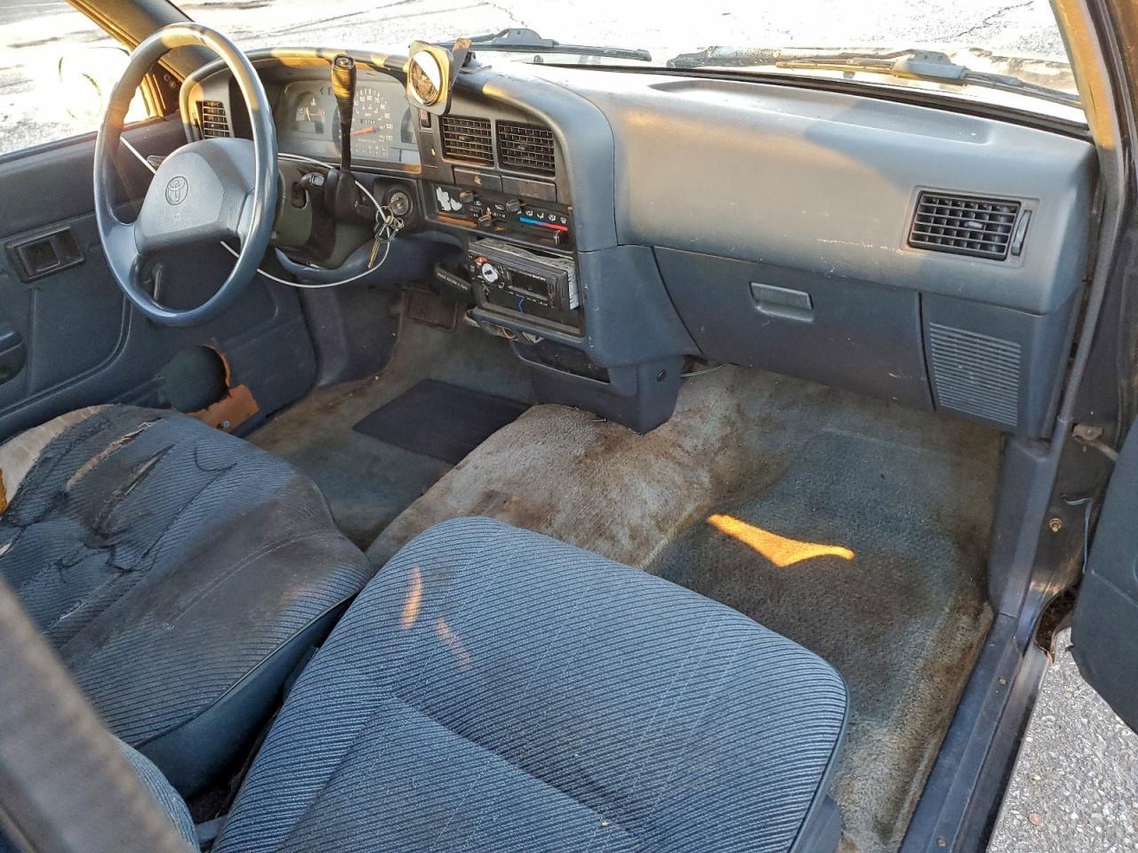 1994 TOYOTA Pickup