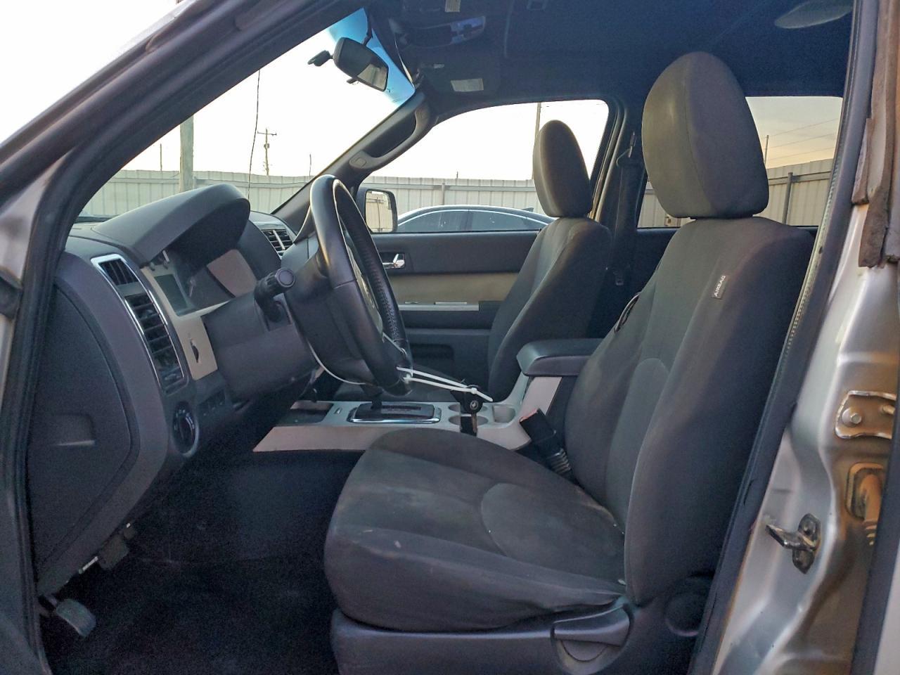 2010 MERCURY Mariner