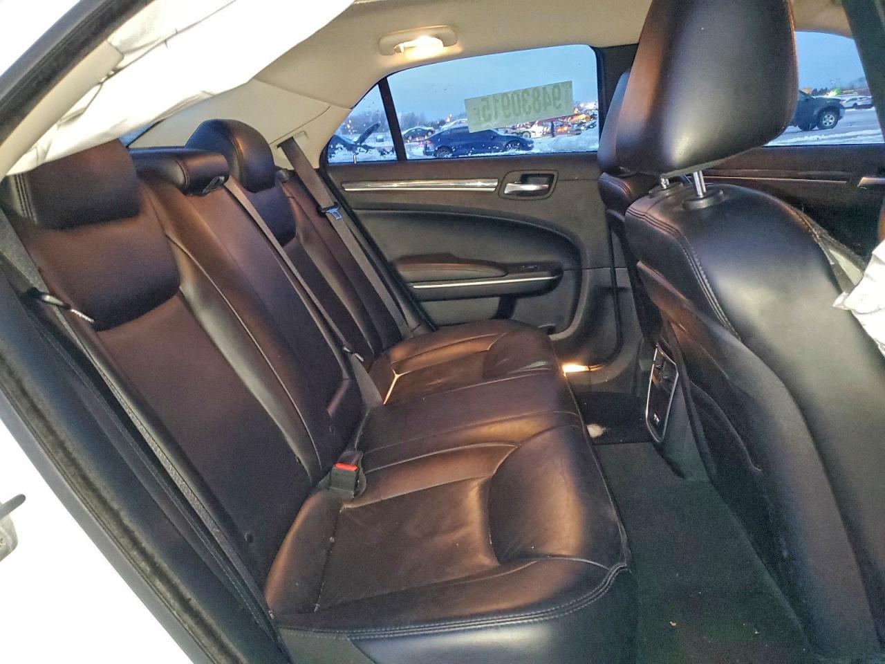 2022 CHRYSLER 300