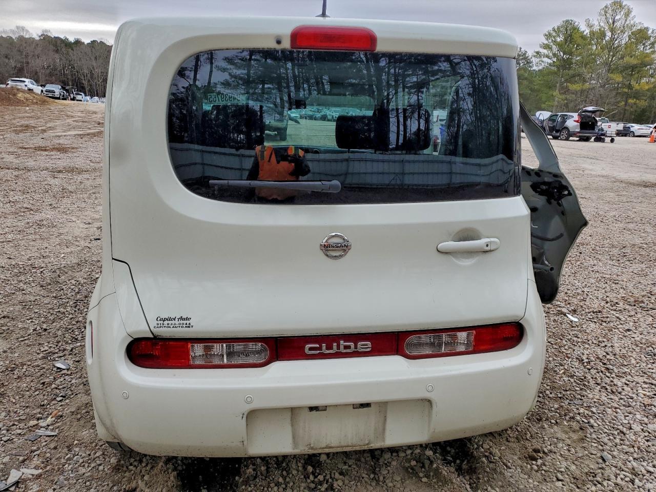 2009 NISSAN CUBE