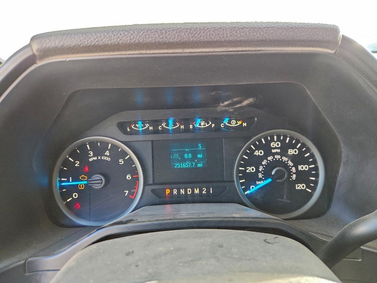 2015 FORD F-150
