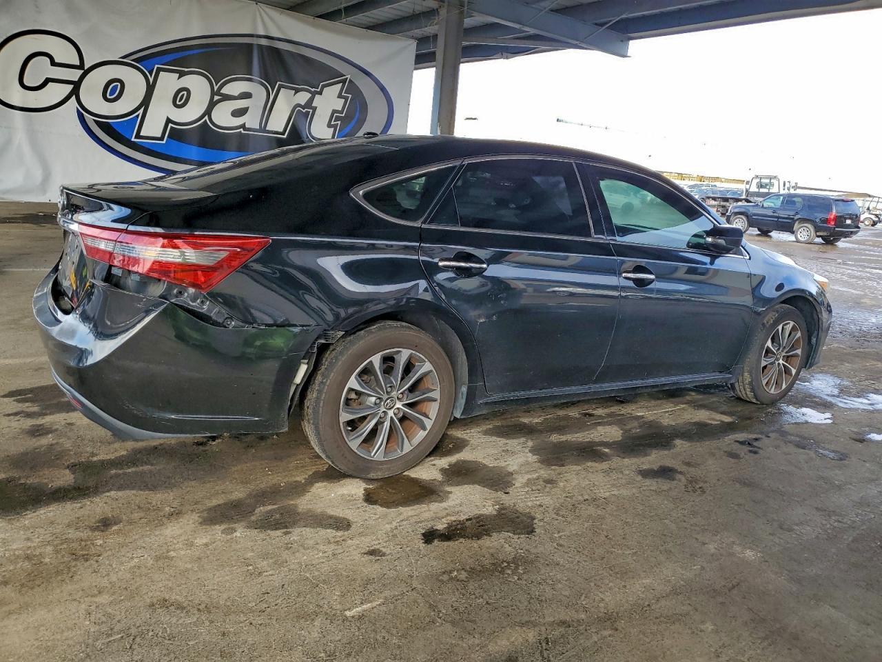 2016 TOYOTA Avalon