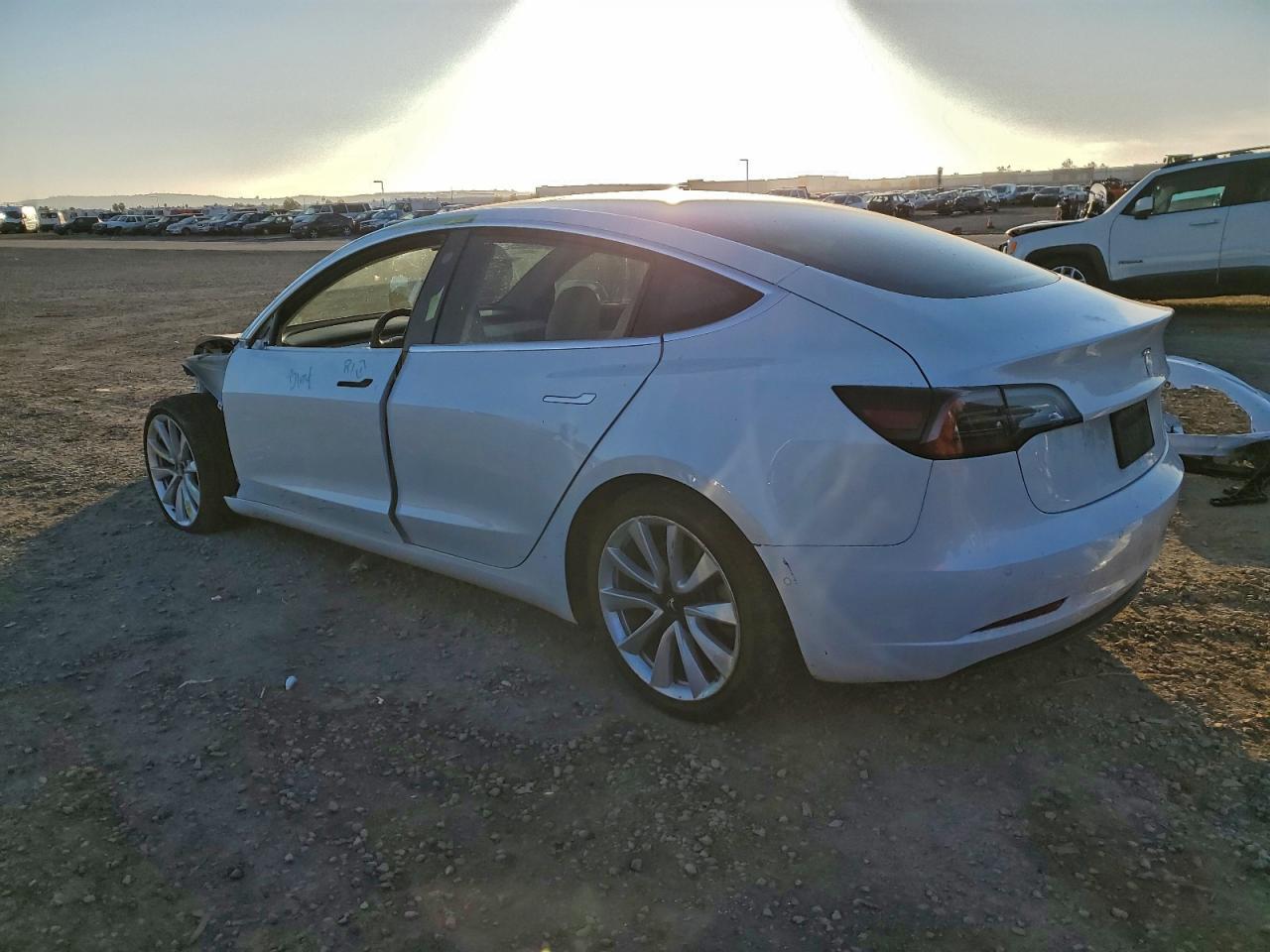 2020 TESLA MODEL 3