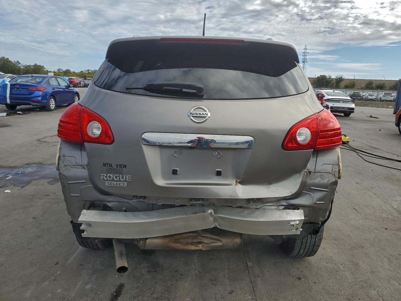 2015 NISSAN ROGUE