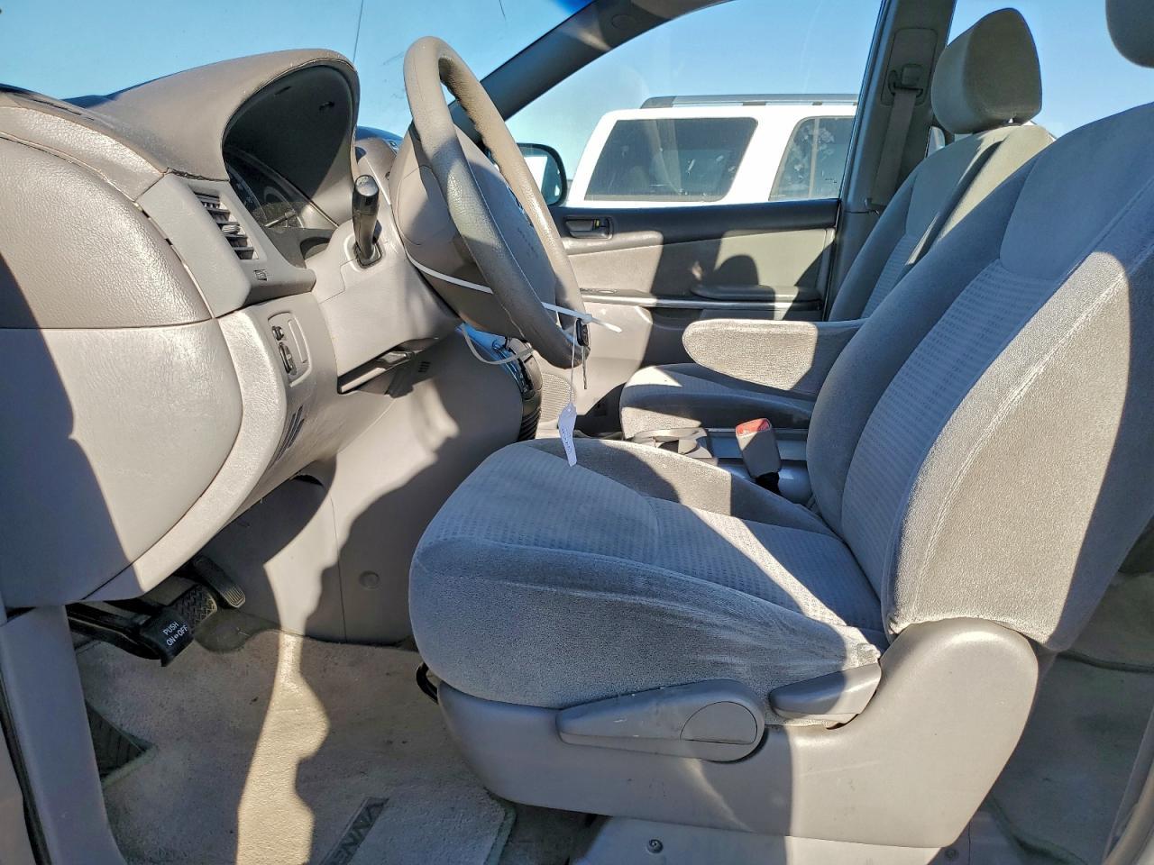 2007 TOYOTA SIENNA
