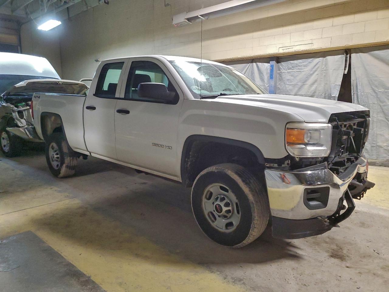 2015 GMC Sierra