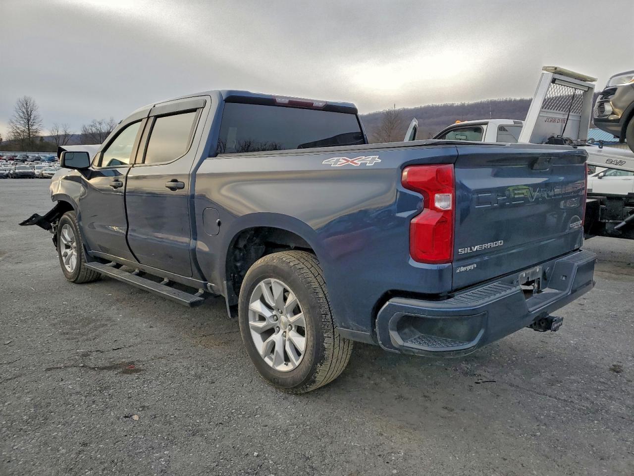 2021 CHEVROLET Silverado