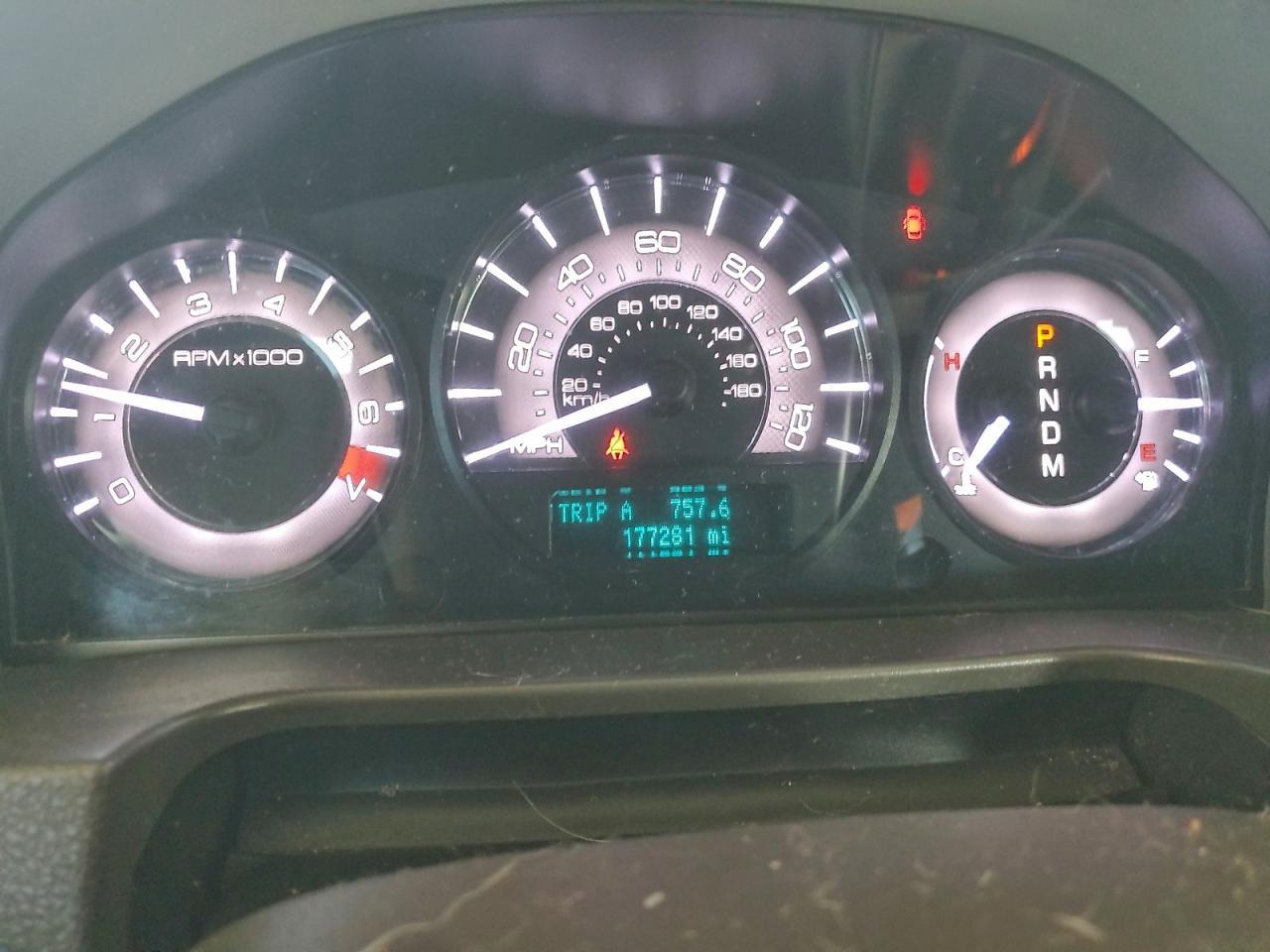 2011 MERCURY Milan