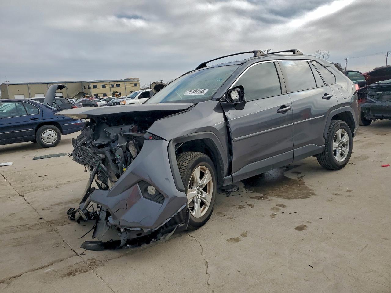 2019 TOYOTA RAV4