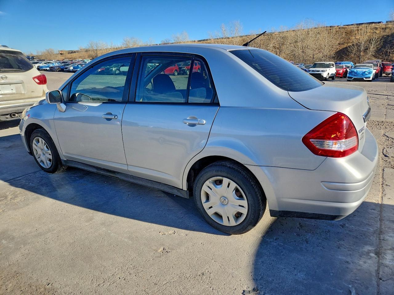 2011 NISSAN VERSA