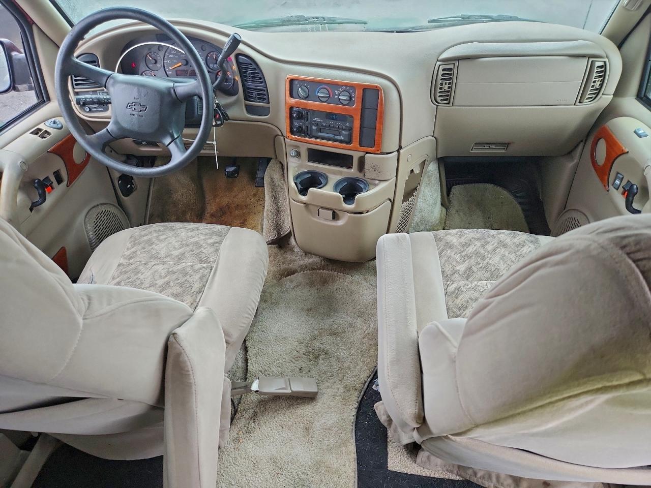 2000 CHEVROLET Astro