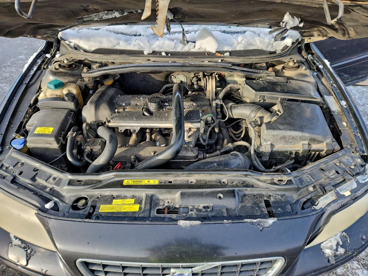 2005 VOLVO S60