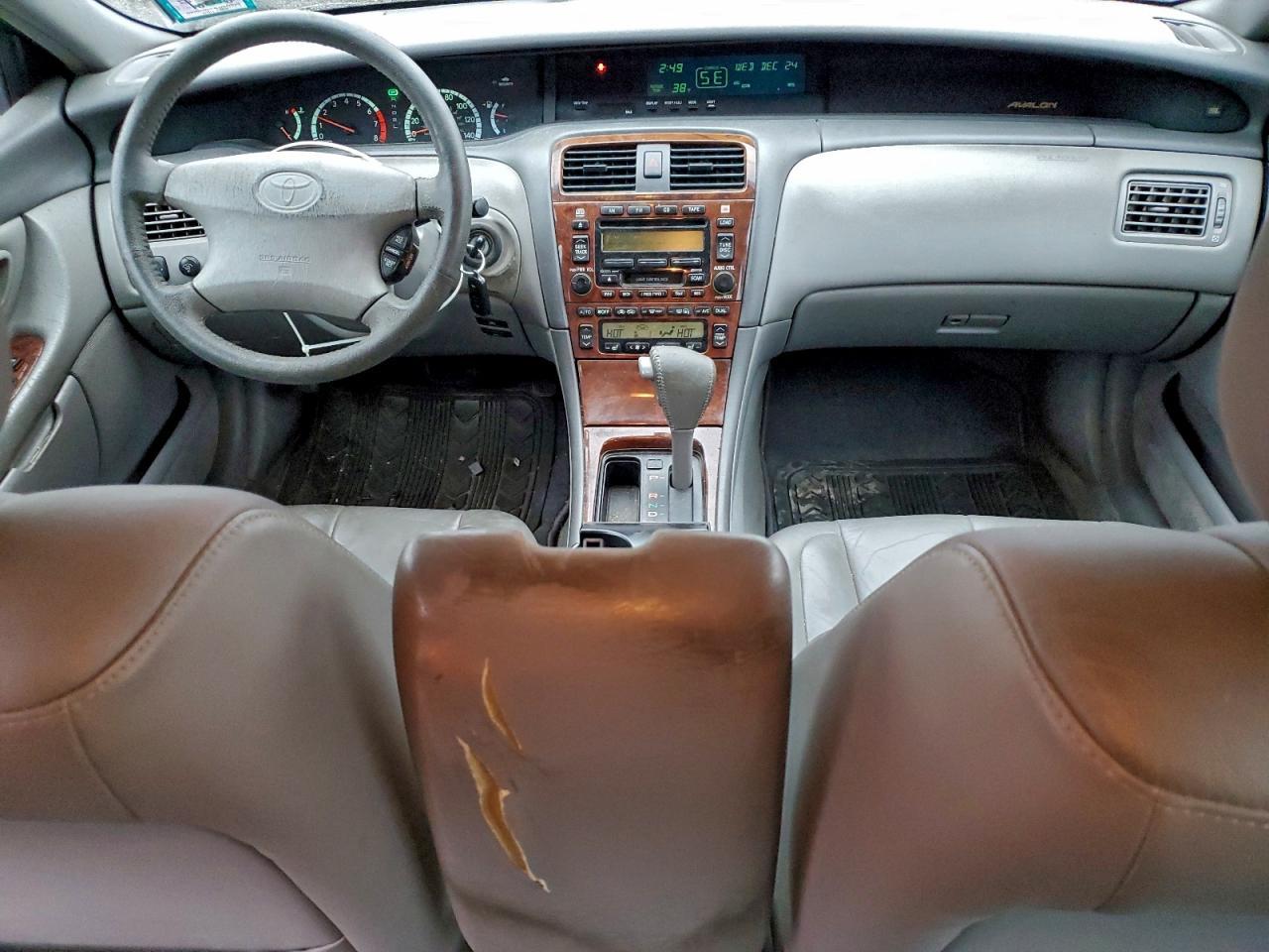 2000 TOYOTA Avalon