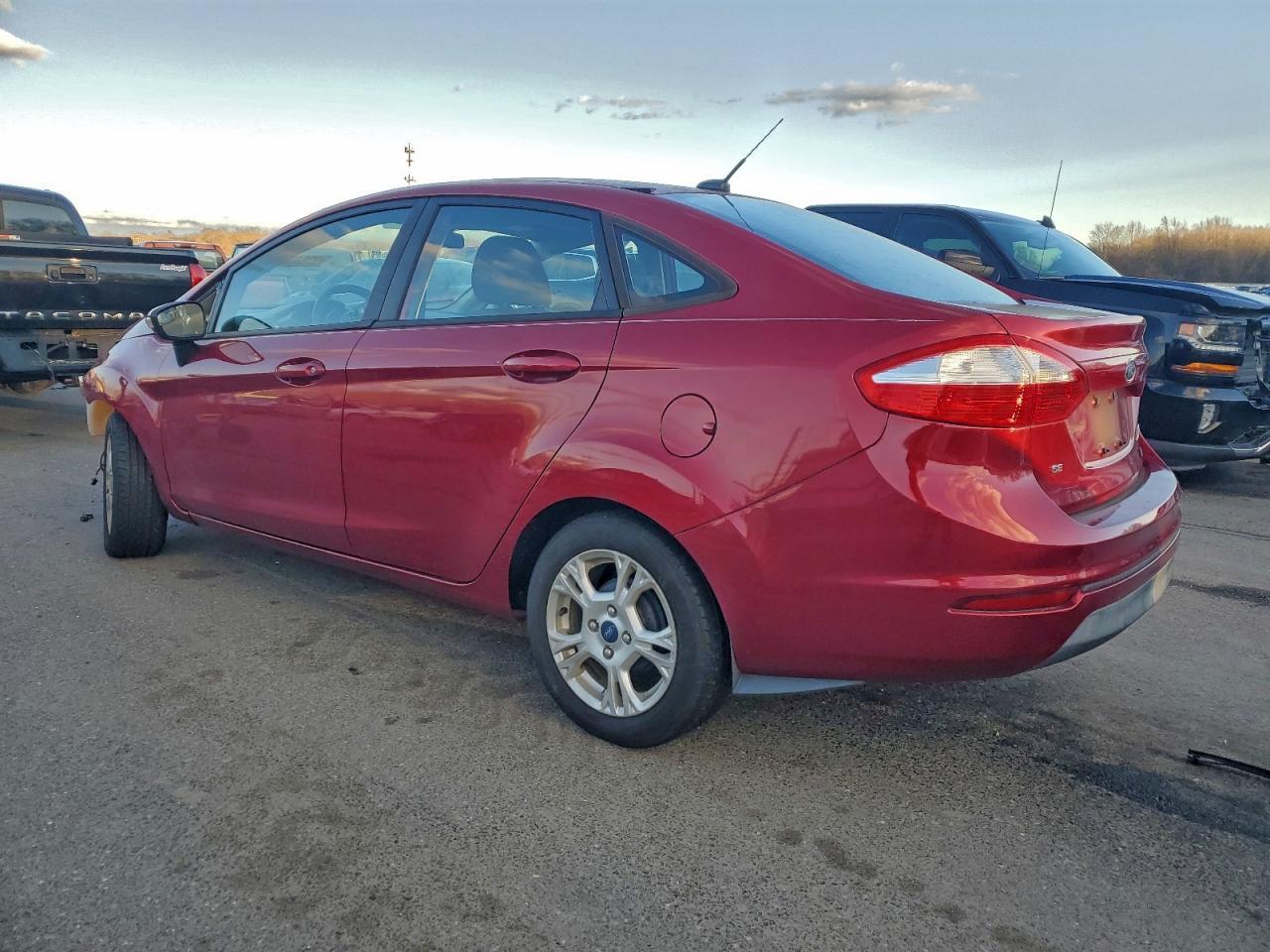 2014 FORD Fiesta