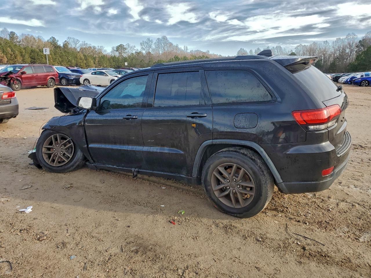 2016 JEEP Grand Cherokee