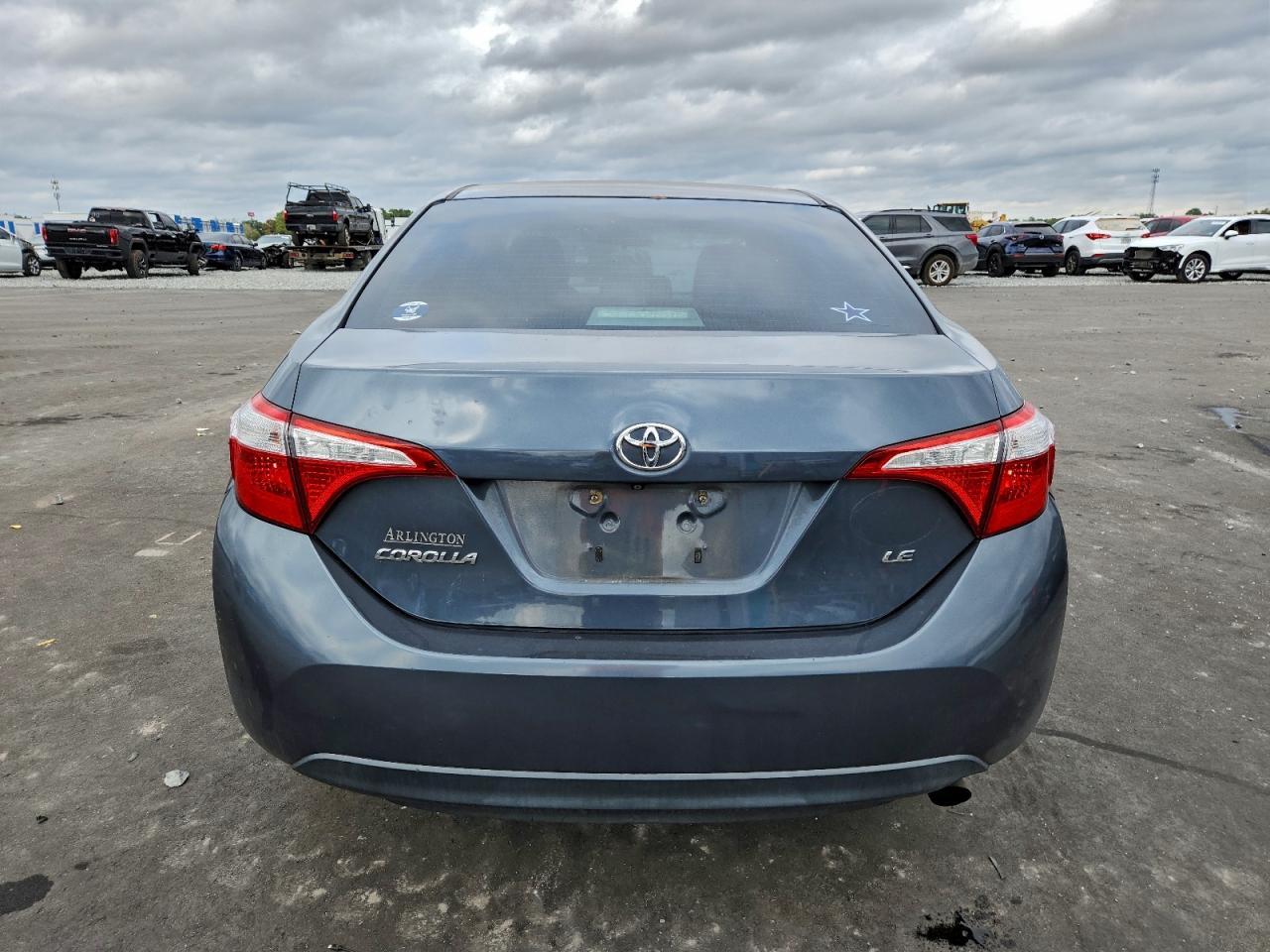2015 TOYOTA COROLLA
