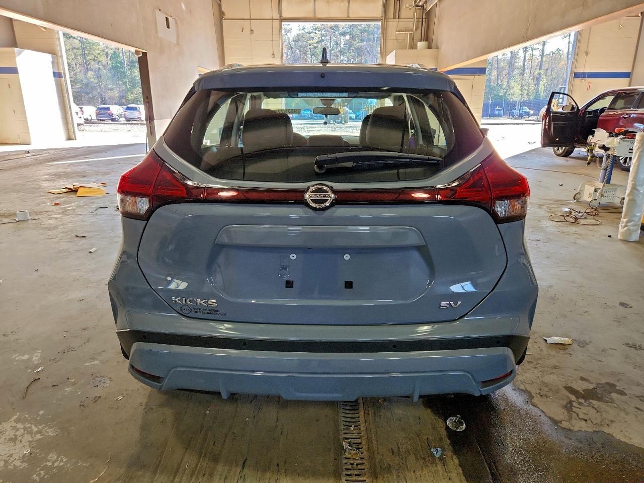 2021 NISSAN KICKS