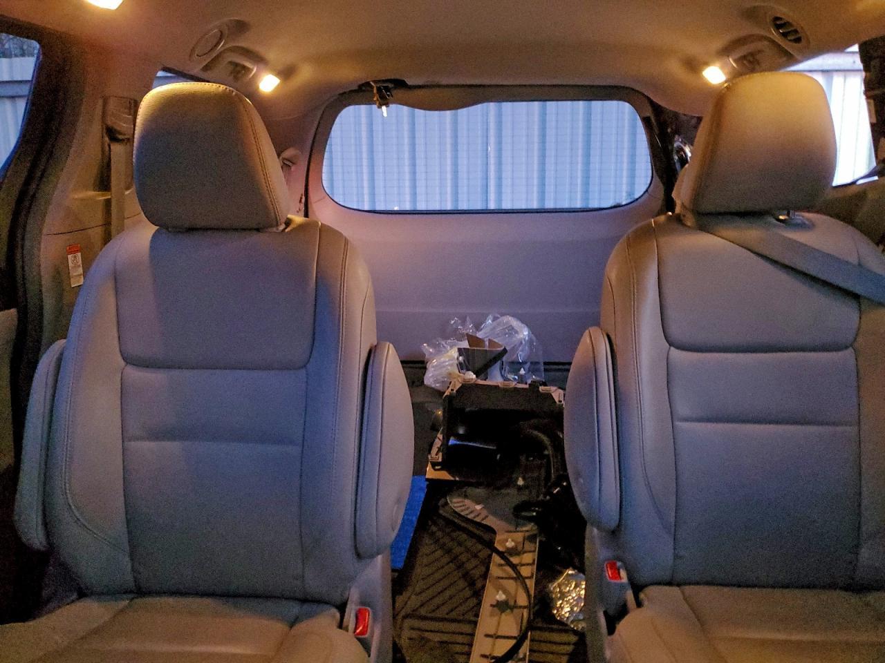 2019 TOYOTA SIENNA