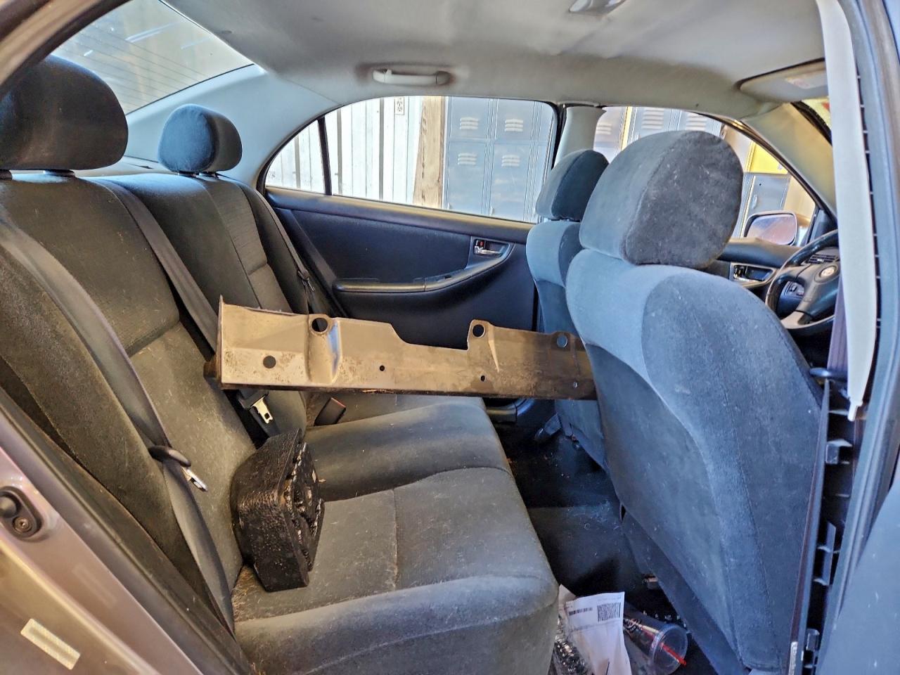 2004 TOYOTA COROLLA