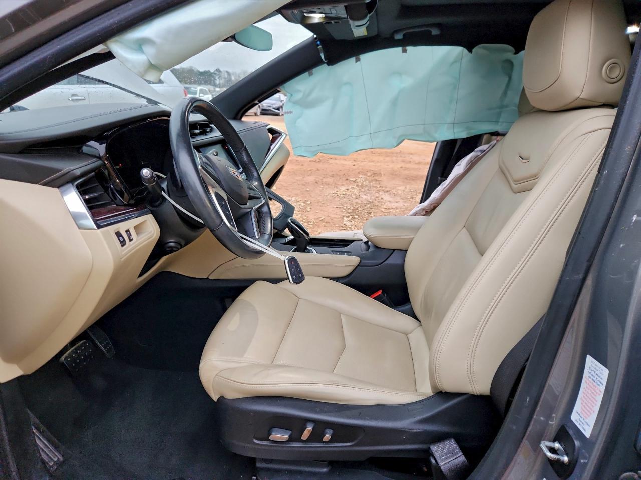 2018 CADILLAC XT5