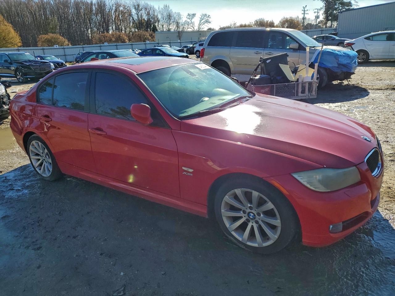 2011 BMW 3 SERIES