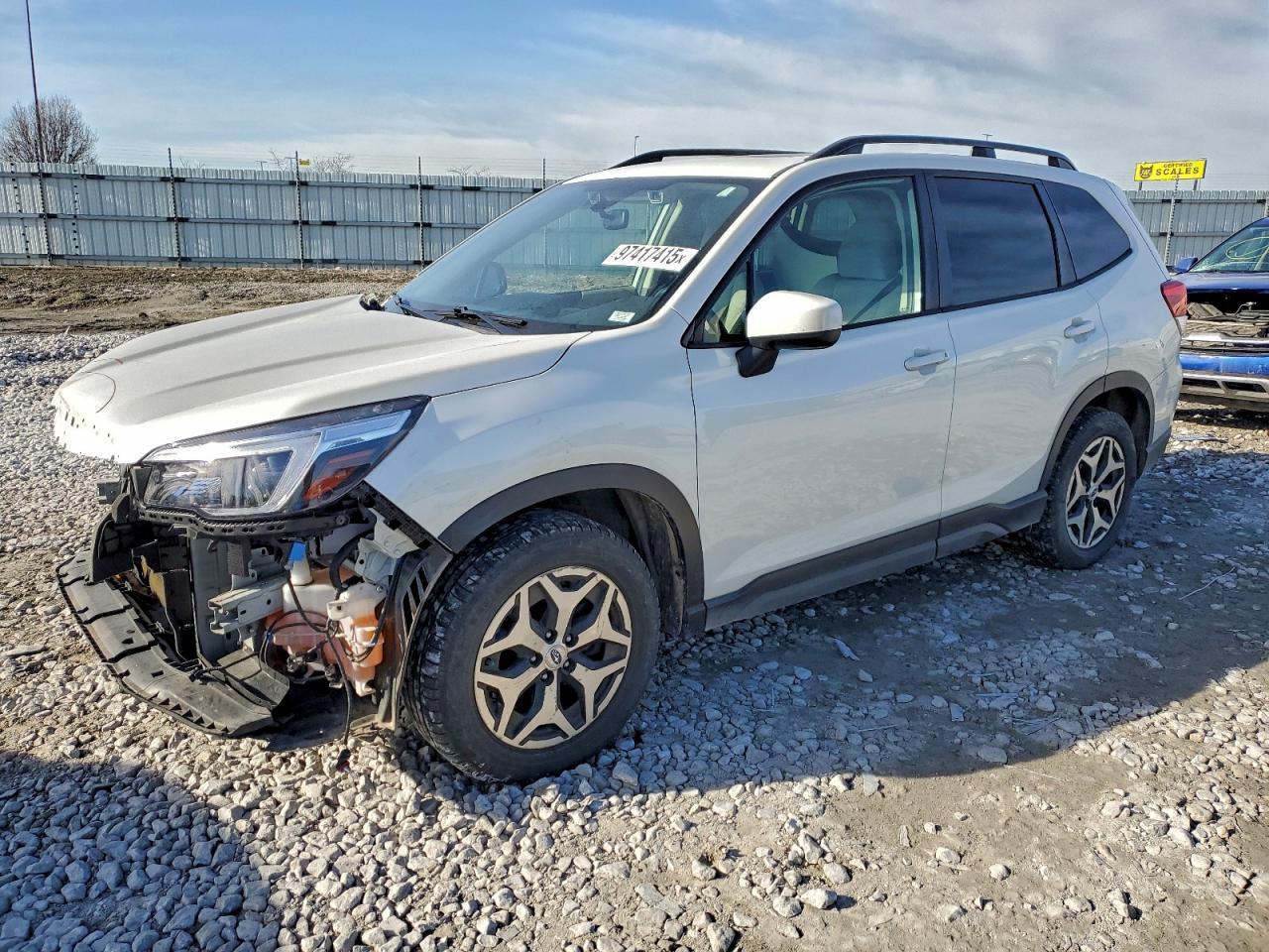 2021 SUBARU FORESTER