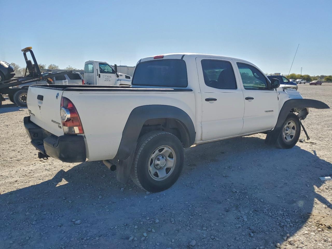 2011 TOYOTA TACOMA