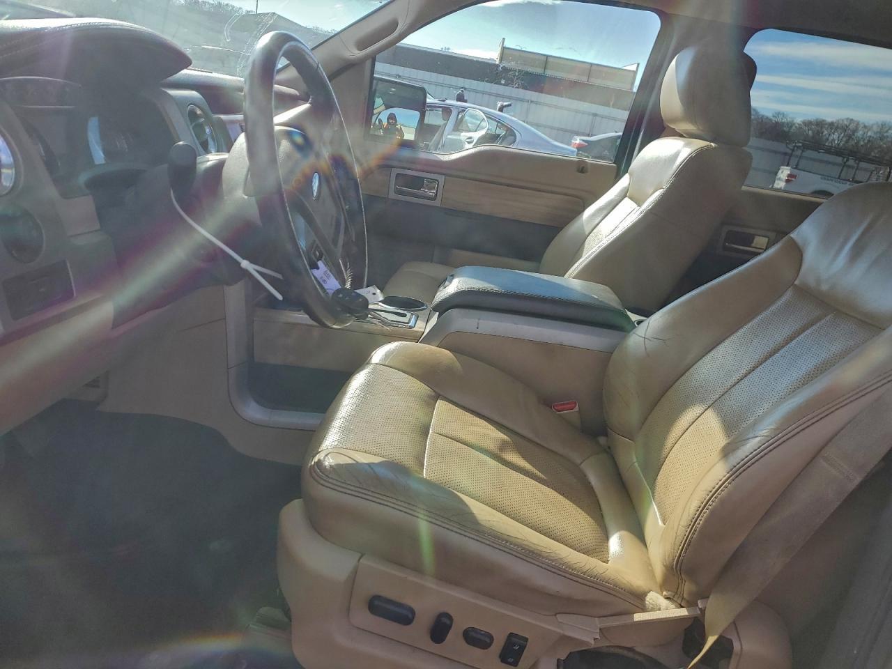2011 FORD F-150