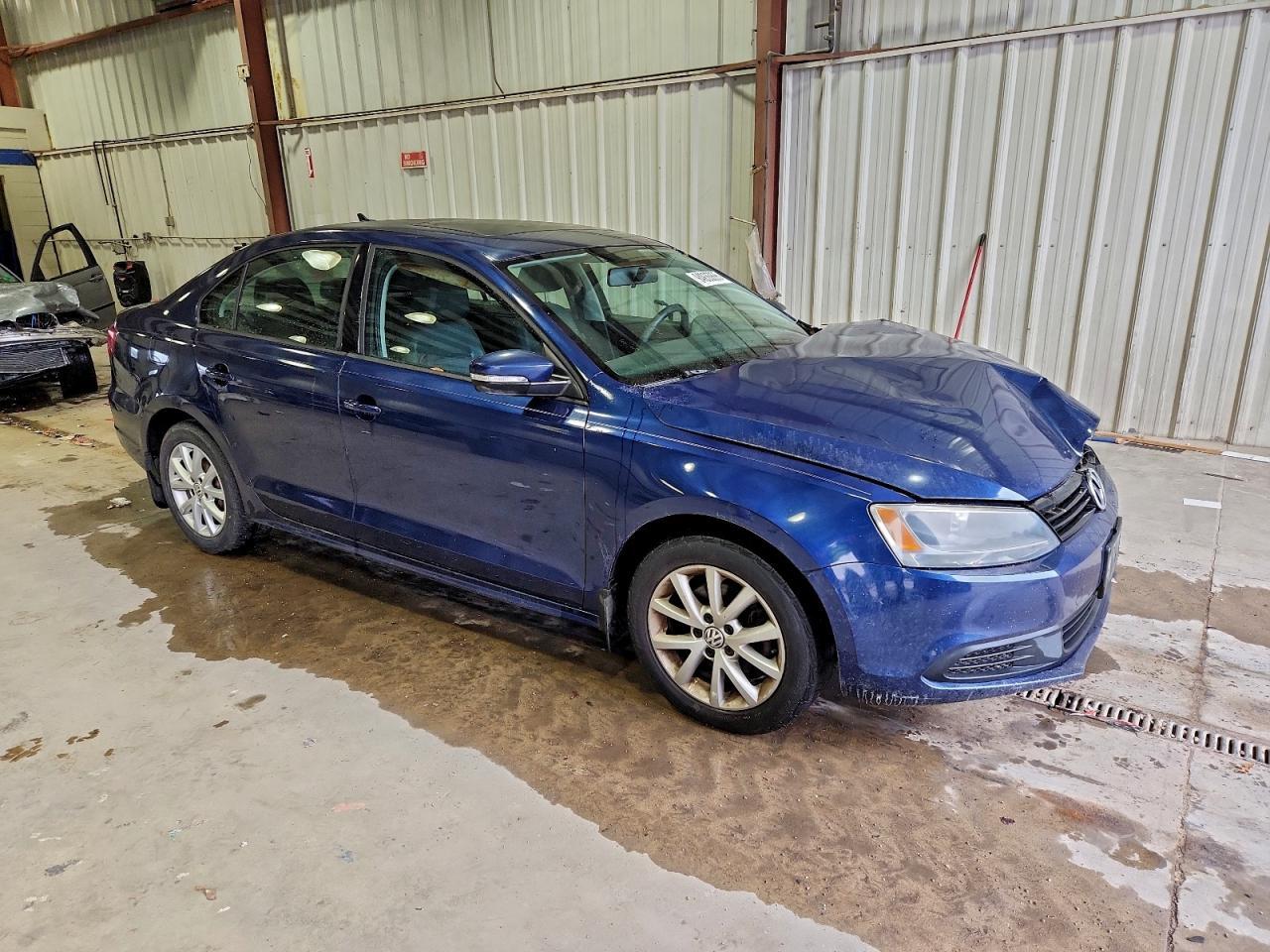 2011 VOLKSWAGEN JETTA