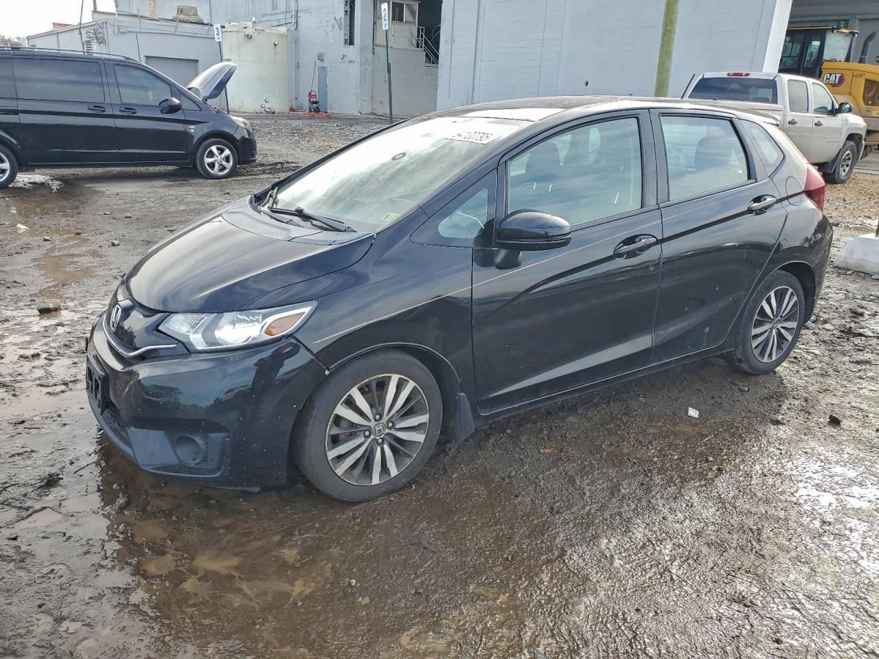 2015 HONDA FIT