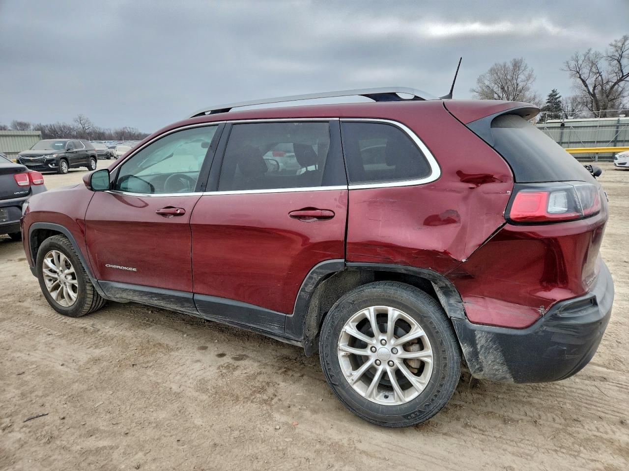 2019 JEEP CHEROKEE