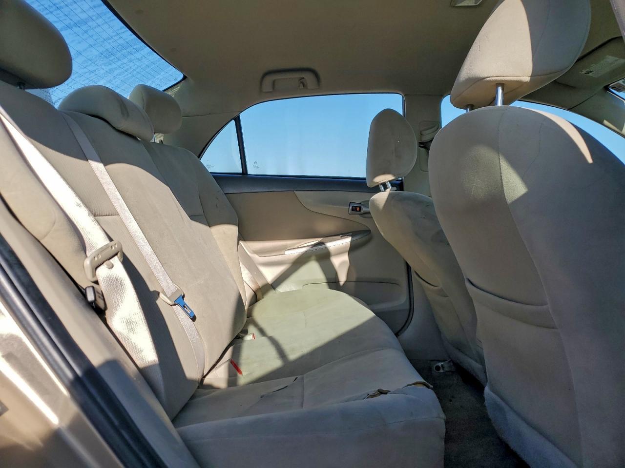 2010 TOYOTA COROLLA