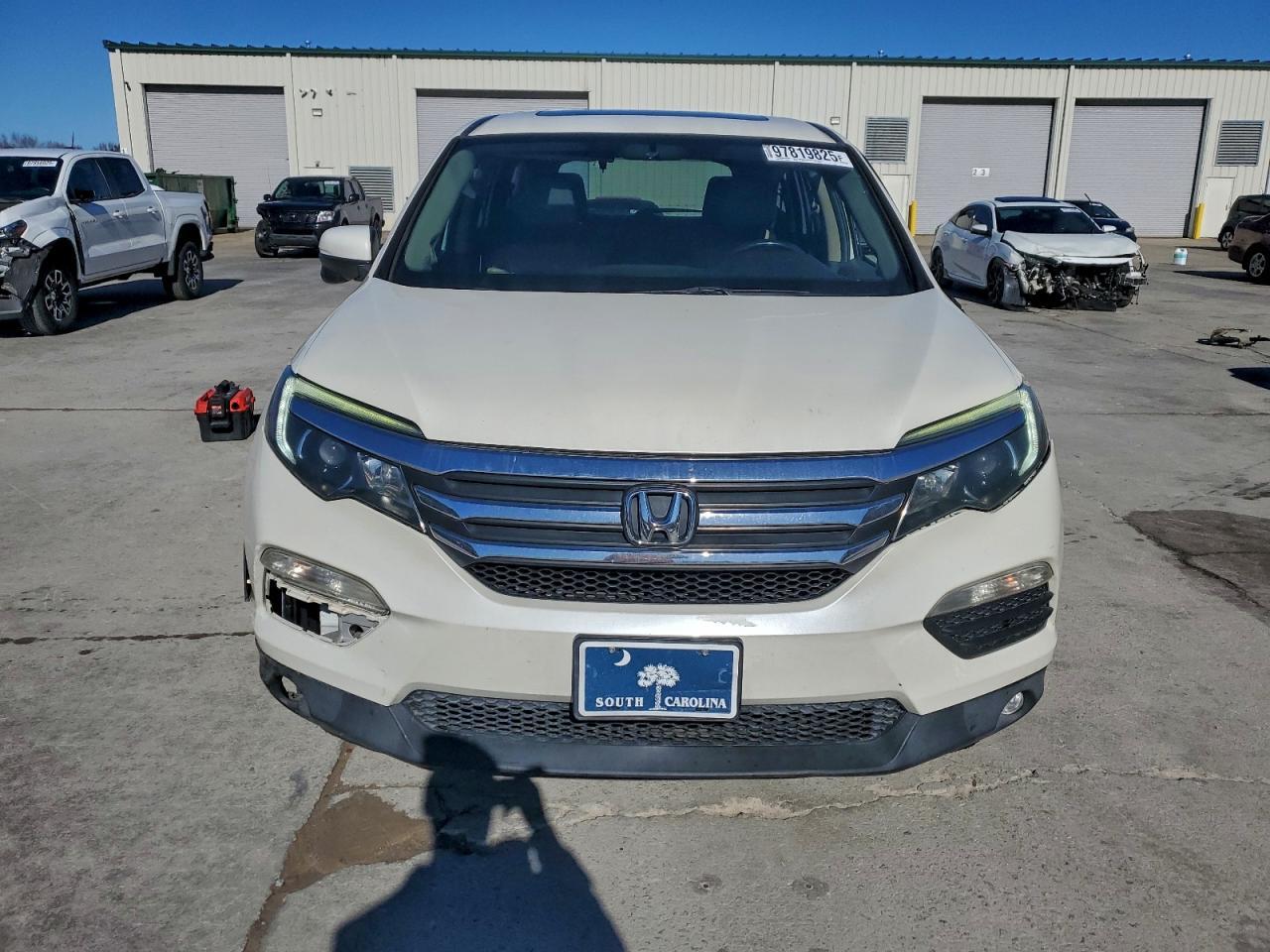 2017 HONDA PILOT