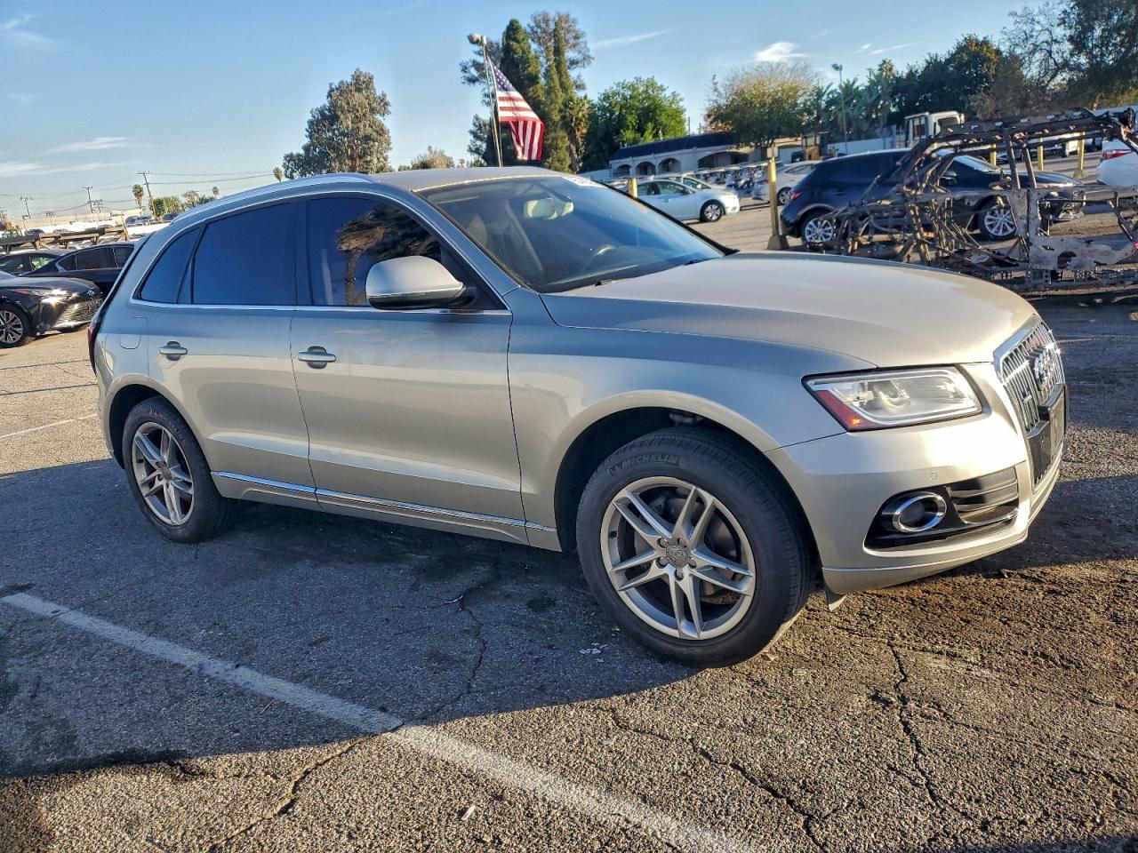 2014 AUDI Q5