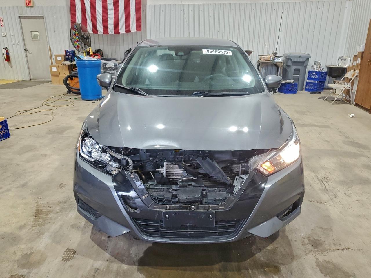 2021 NISSAN VERSA