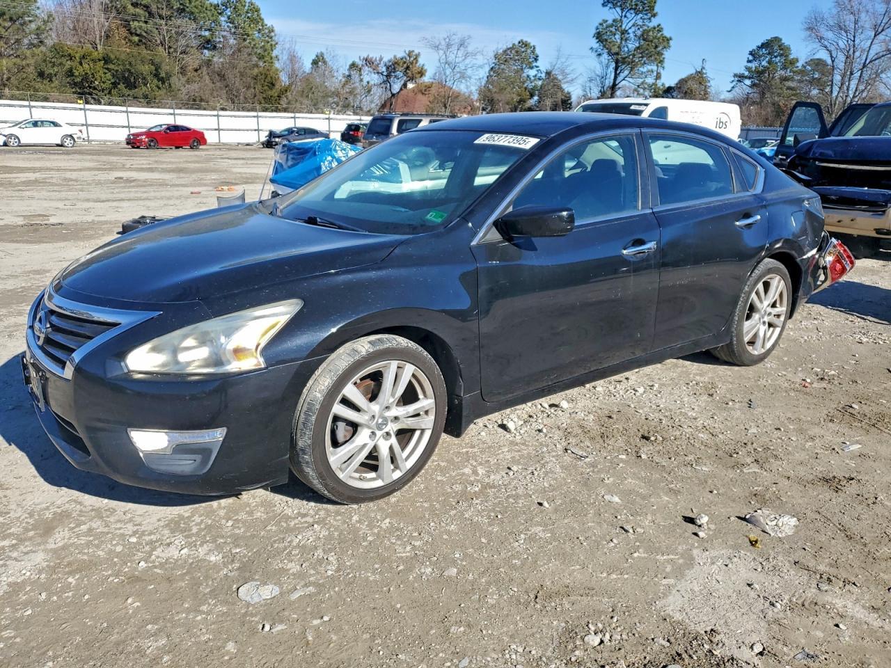 2013 NISSAN ALTIMA