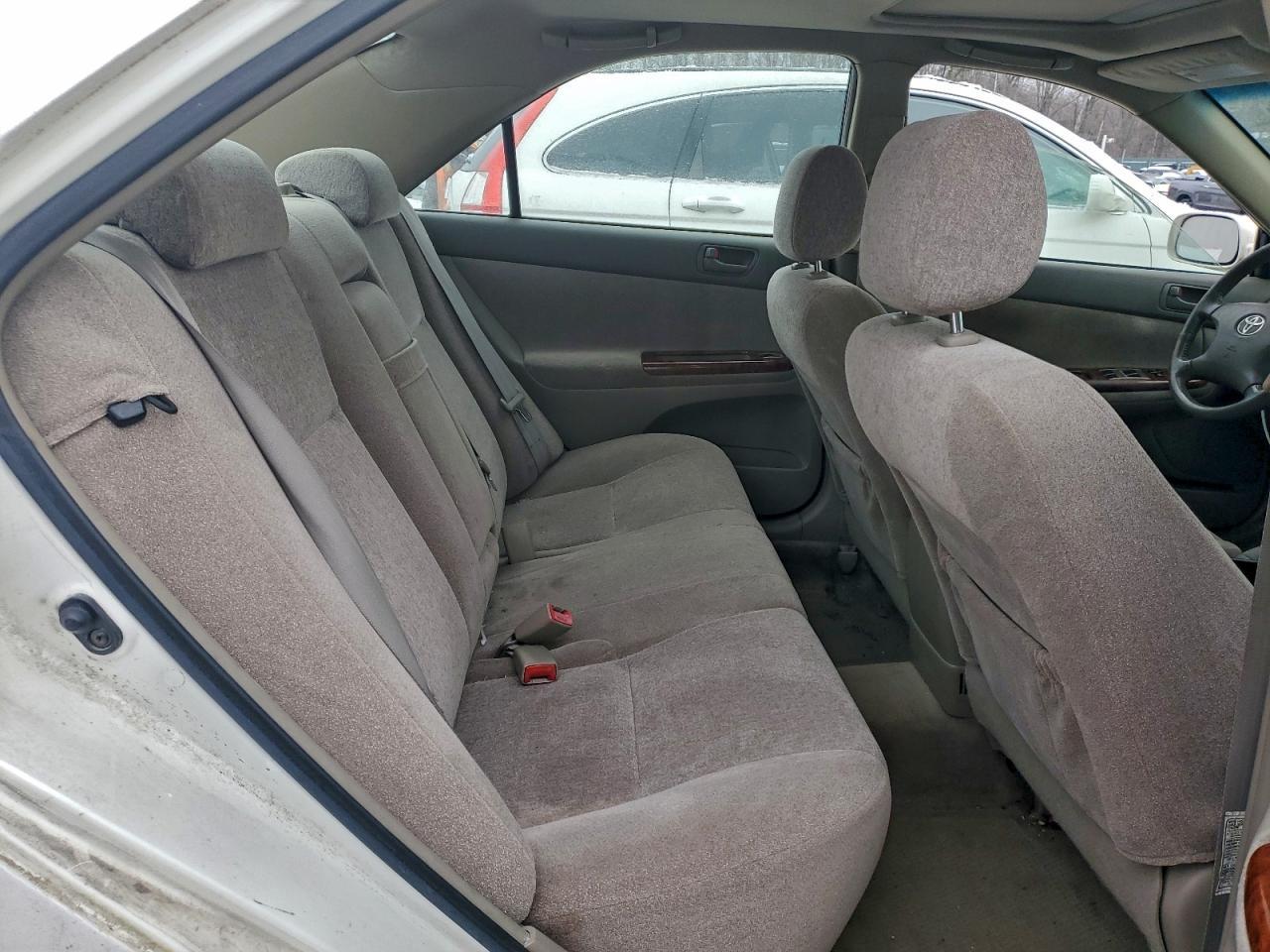 2004 TOYOTA CAMRY