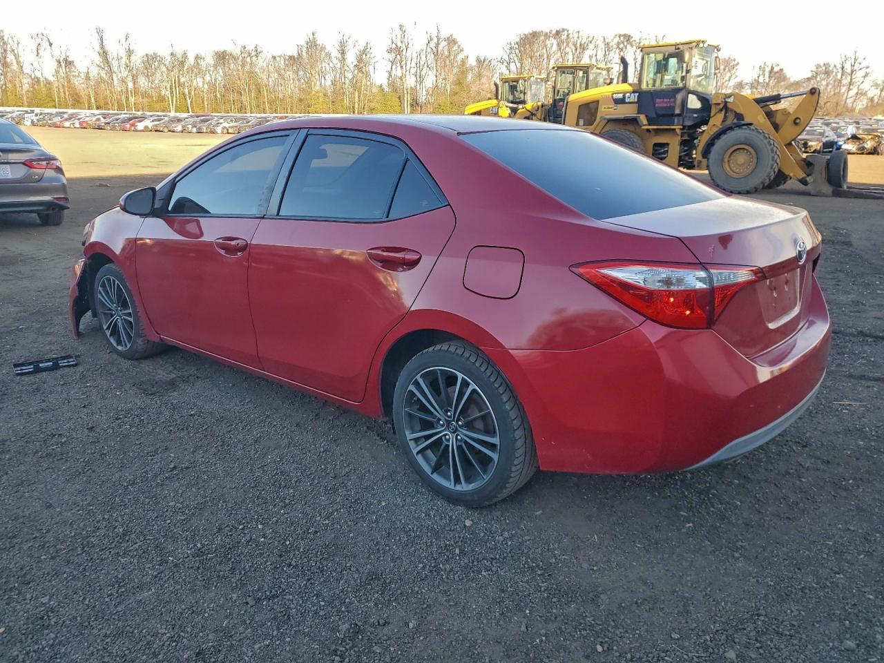 2015 TOYOTA COROLLA