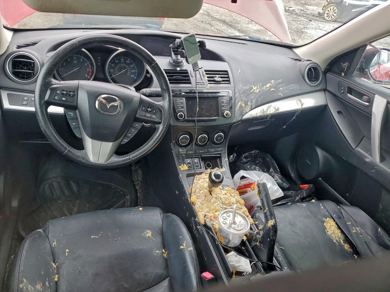 2013 MAZDA 3
