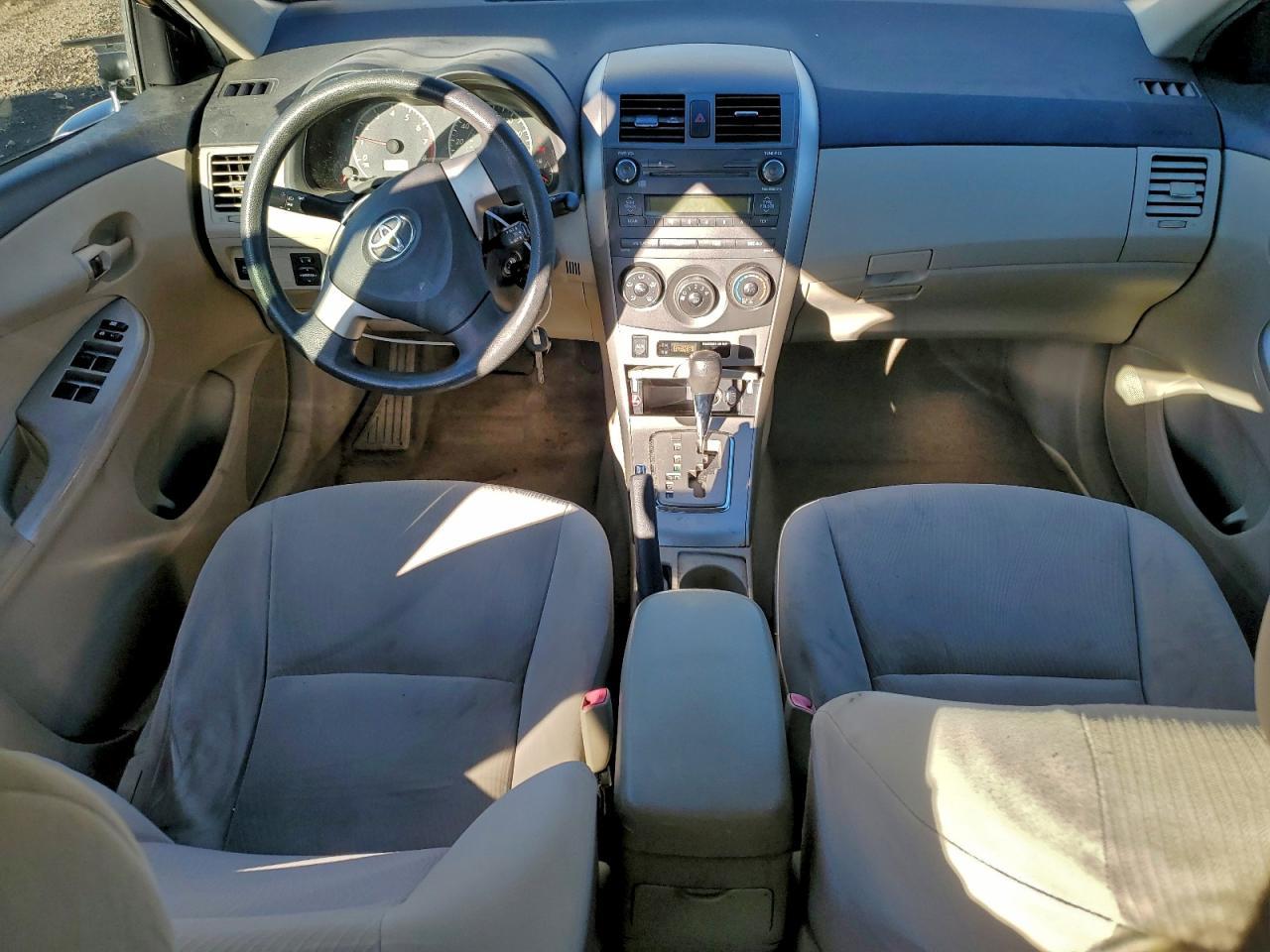 2011 TOYOTA COROLLA