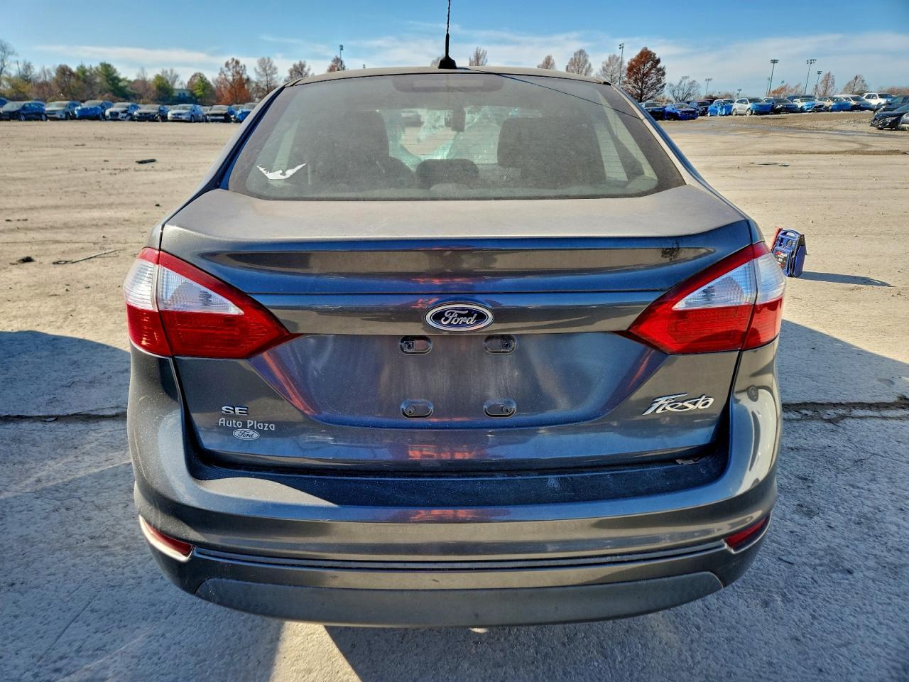 2016 FORD Fiesta