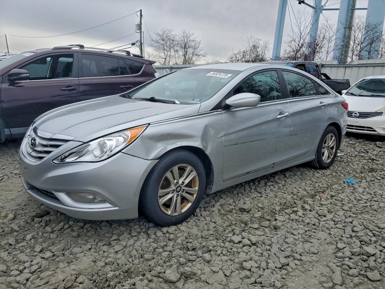 2013 HYUNDAI SONATA