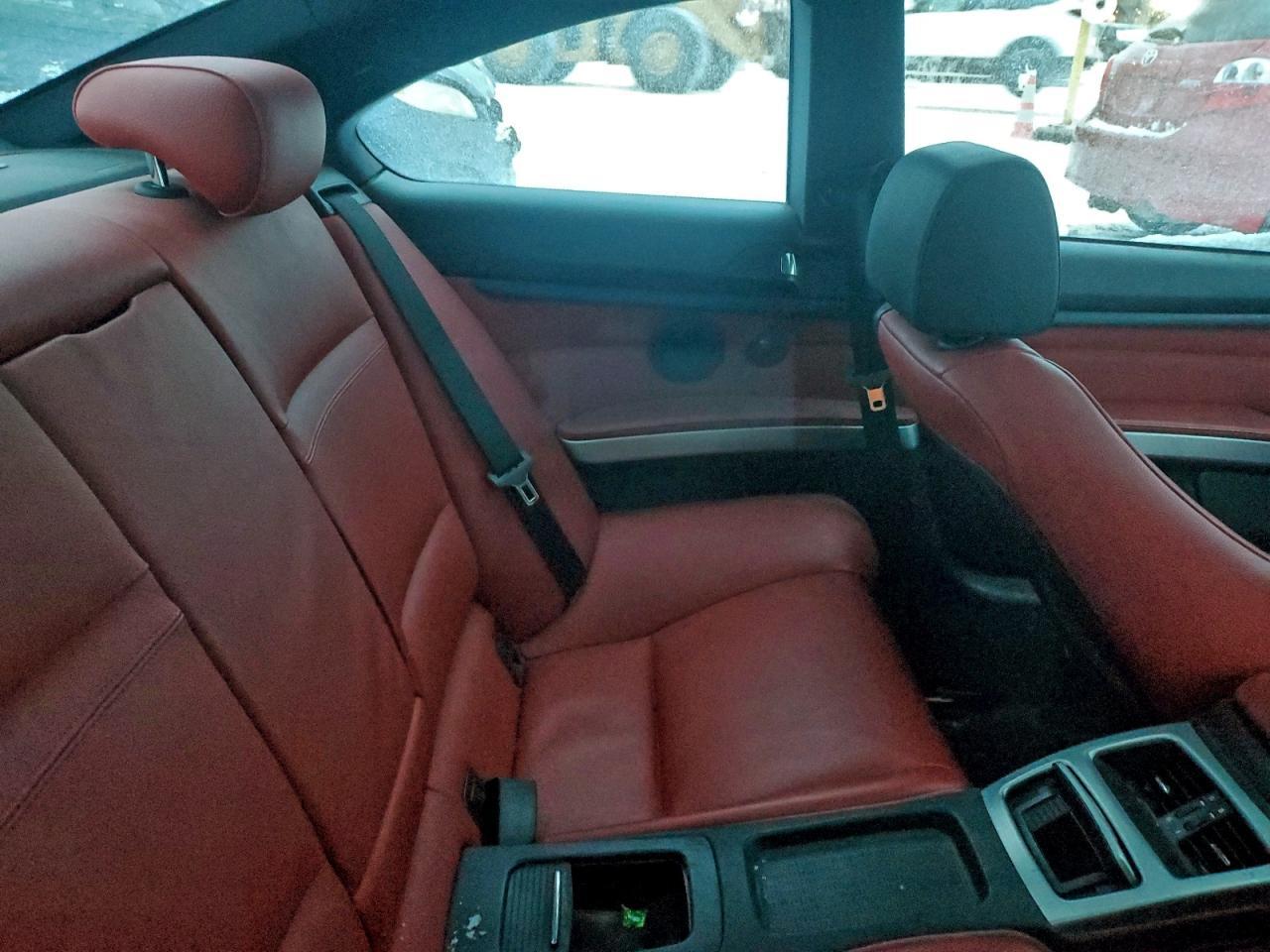 2011 BMW 3 SERIES